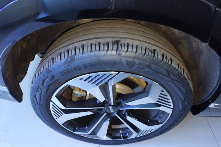 Used Wey Lanshan 2025 Four-Wheel Drive Ultra