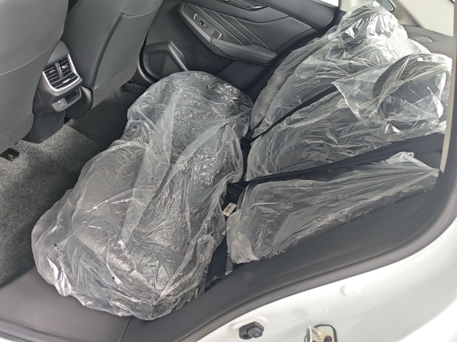 Dongfeng Aeolus Yixuan MAX 2024 1.5T Luxury Edition — снимка 20