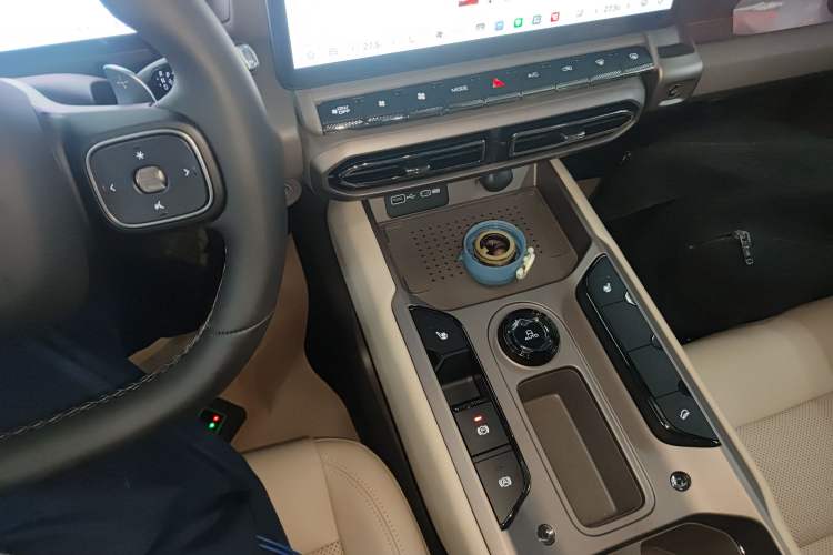 Used Haval H Dog 2026 Model 2.0T Trendy Wilderness Edition