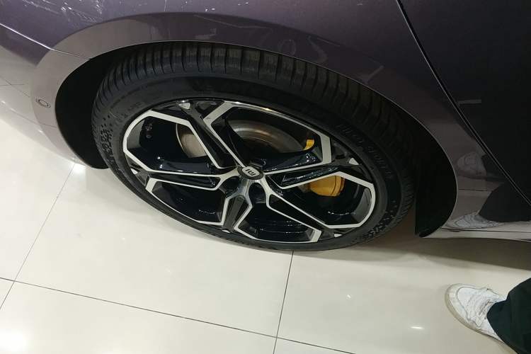 Used Xiaomi Auto SU7 2024 Rear-Drive Long-Range Intelligent Driving Version Exterior 5