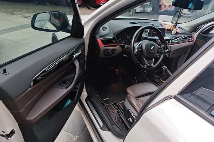 Used BMW X1 2016 sDrive18Li Premium Edition
