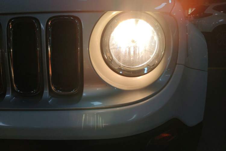 Used Jeep Renegade 2017 180T Automatic Smart Version