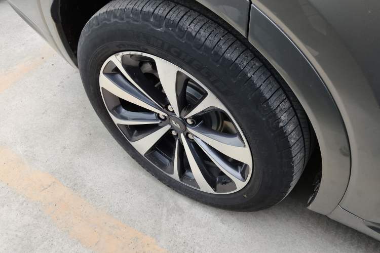 Used Li Auto ONE 2020 Extended-Range 6-Seater Version
