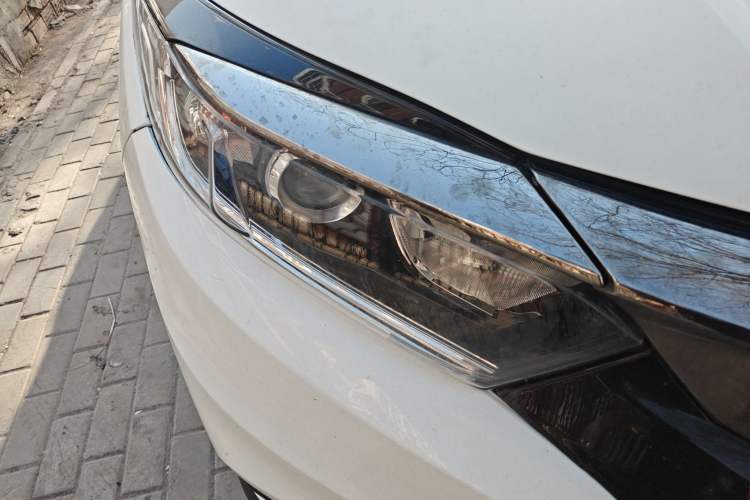 Used Honda Vezel 2022 1.5L CVT Phantom Night Pioneer Edition
