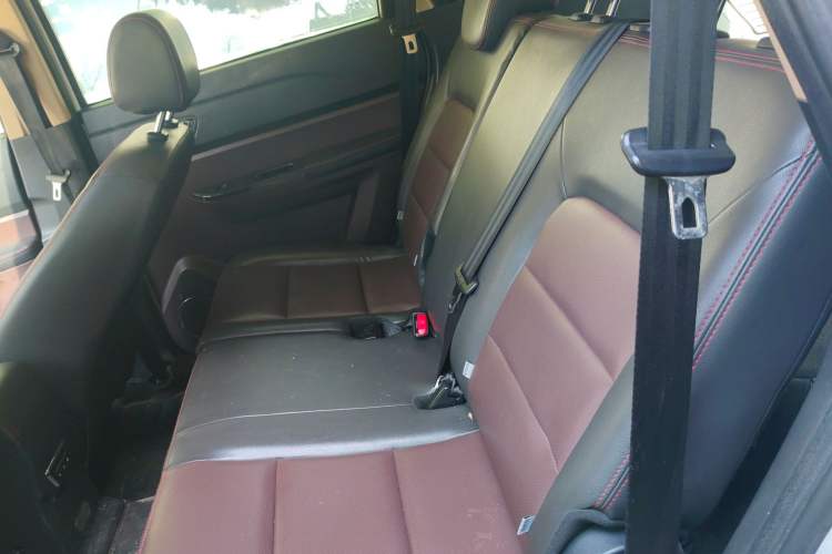 Used Lifan Auto Myway 2016 1.5L Manual Elite Version Left Rear Seat