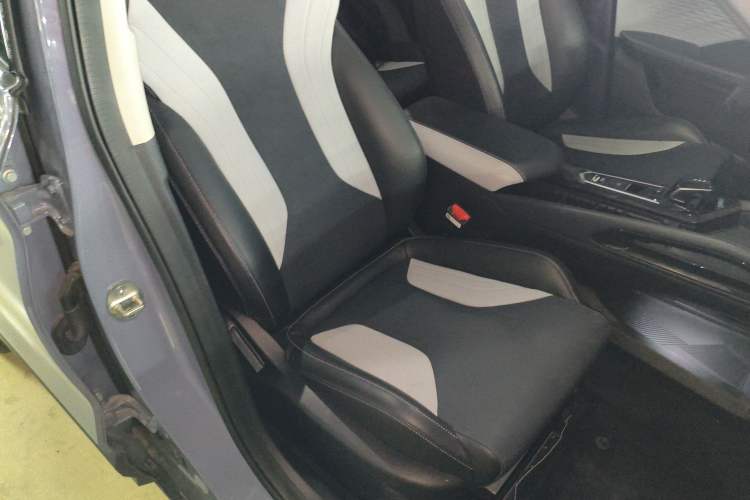 Used Geely Auto Coolray 2022 Bin Yue COOL 1.5TD DCT Battle Edition
