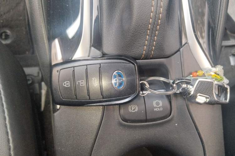 Used Toyota Levin 2023 Smart Electric Hybrid Dual-Engine 1.8L Leading Edition