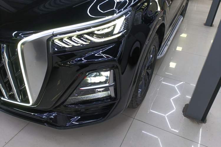 Used Hongqi HS5 2023 2.0T Qixiang Pro Edition
