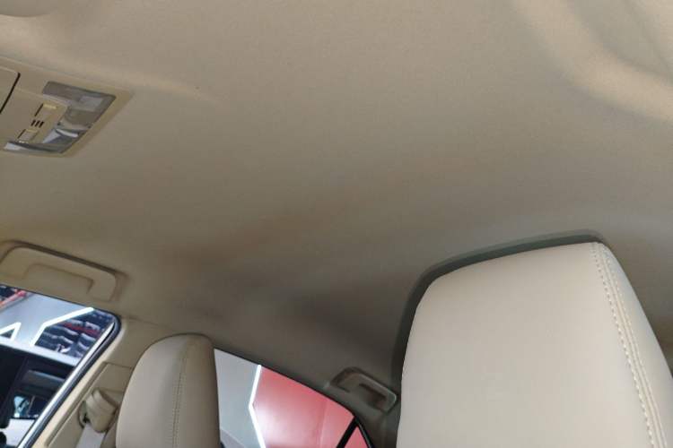 Used Toyota Corolla 2017 Revised Version 1.2T S-CVT GL