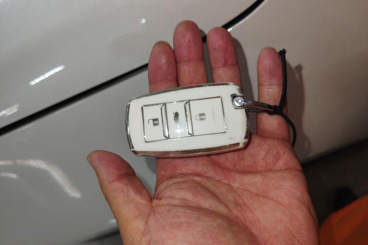 Used CHANGAN CS55 2018 1.5T Automatic Colorful Edition China V Standard Vehicle Key