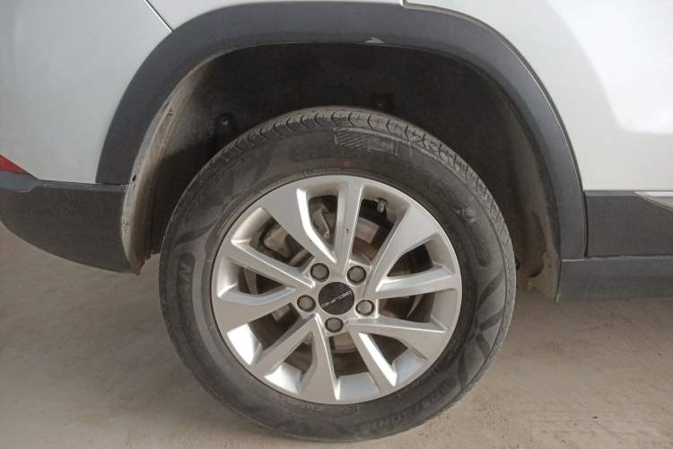 Used BAIC Beijing X3 2019 1.5T CVT Glory Edition
