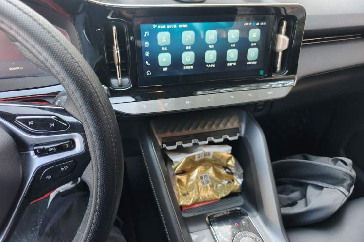 Used Wuling Xingyun 2023 2.0L DHT Standard Edition