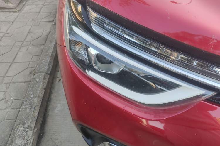 Used Dongfeng Aeolus AX4 2017 1.4T DCT Trendy Edition