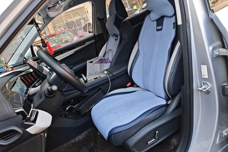 Used Geely Auto FX11 2024 1.5TD DCT Prestige Edition
