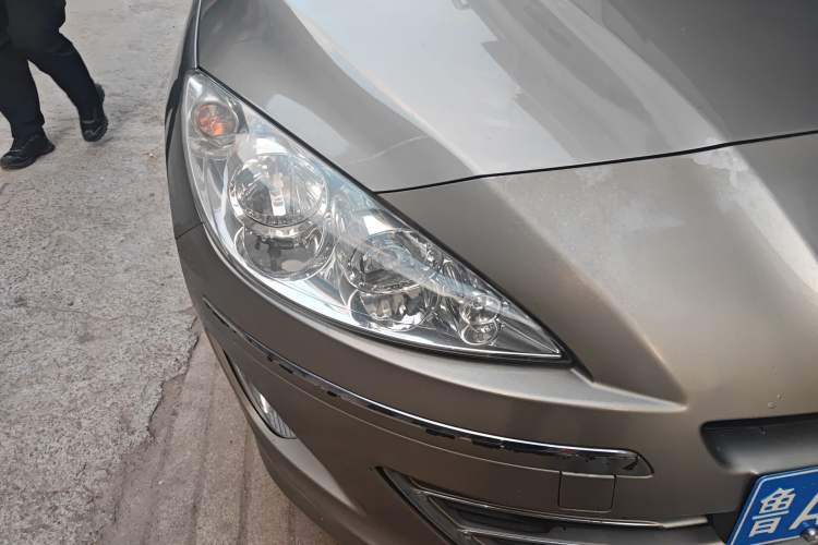 Used Peugeot 408 2013 2.0L Automatic Comfort Edition Right Front Headlight