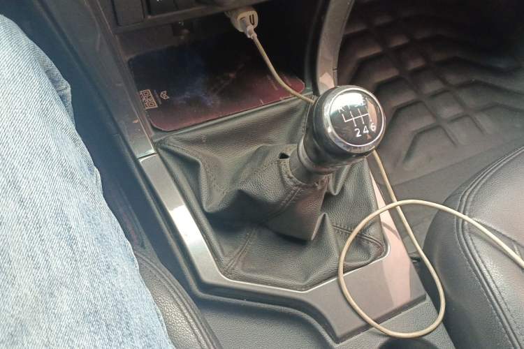 Used Great Wall Wingle 5 2017 2.0T European Version Diesel Two-Wheel Drive Elite Plus Big Double-Cab GW4D20D
