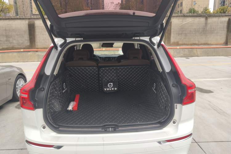 Used Volvo XC60 2020 T5 4x4 Zhiyi Luxury Edition