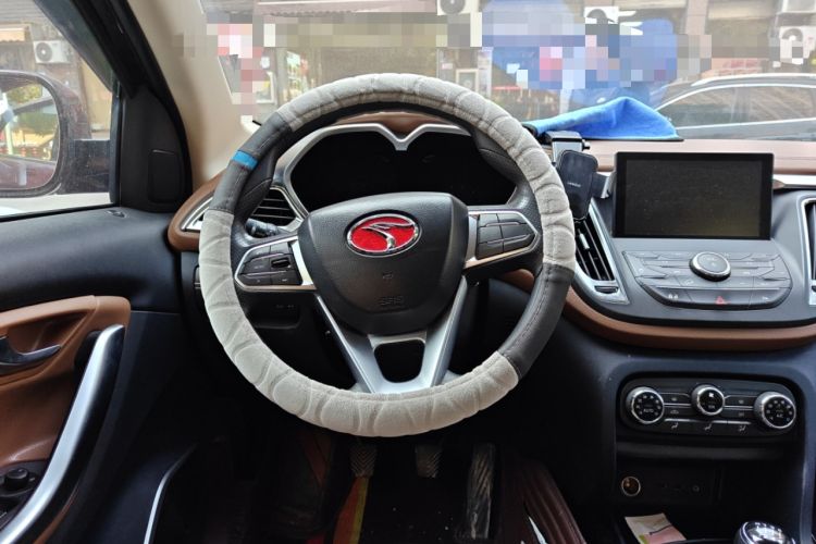 Used Soueast DX7 2016 1.5T Manual Triumph Edition