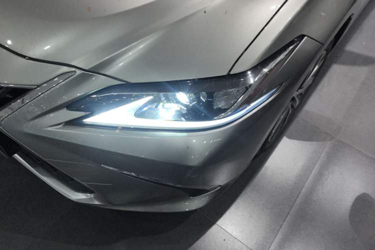 Used Lexus ES 2022 200 Excellence Edition Left Front Headlight