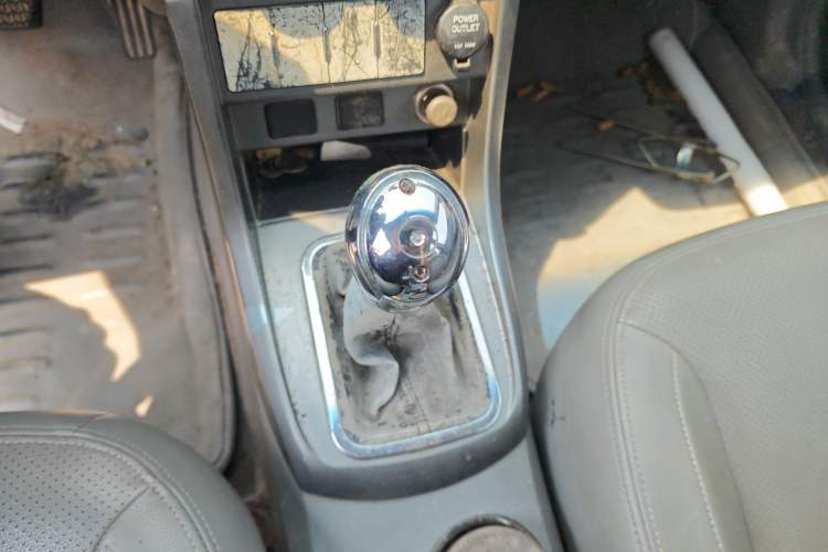 Used Geely Auto Classic Emgrand 2013 Sedan 1.5L Manual Entry-Level Model