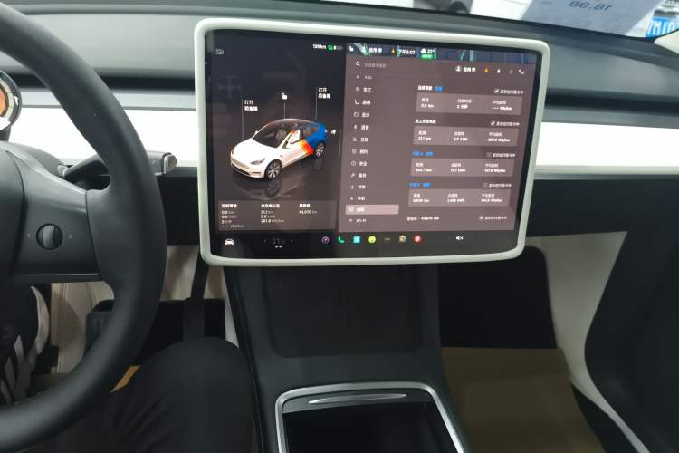 Used Tesla Model Y 2022 Revised Version Long-Range All-Wheel Drive Audio And AC Panel