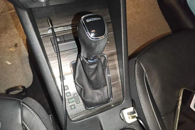 Used Skoda Octavia 2015 1.6L Automatic Yijun Edition