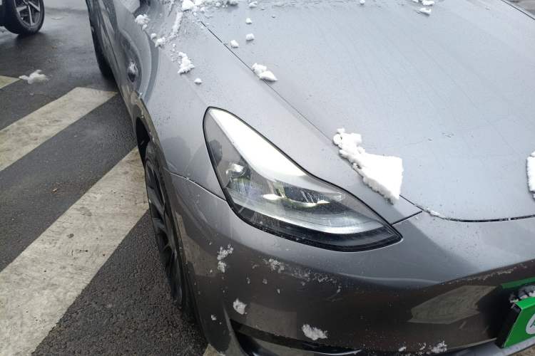 Used Tesla Model Y 2024 Rear-Wheel-Drive Version
