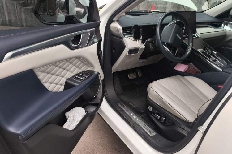 Used Wey Mocha New Energy 2022 1.5T Zero-Anxiety Performance Edition
