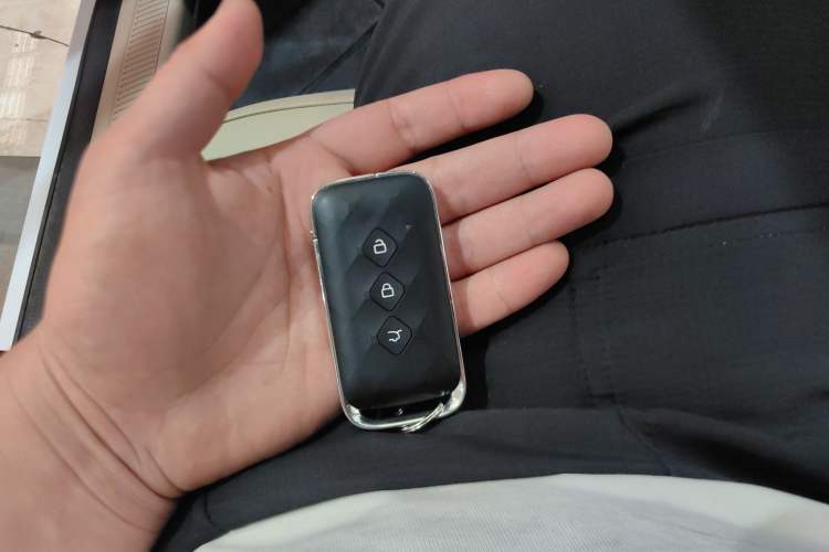 Used Wuling Xingguang 2023 70 Standard Edition
