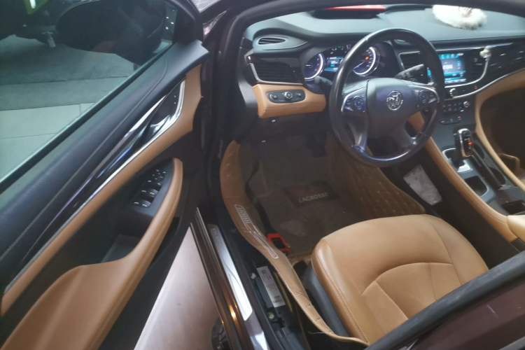 Used Buick LaCrosse 2016 20T Elite Edition Driver Seat