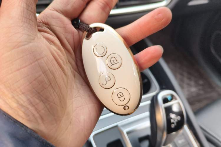 Used BYD Song MAX New Energy 2019 DM 1.5T Smart Connect Advanced 7-Seater China VI Standard