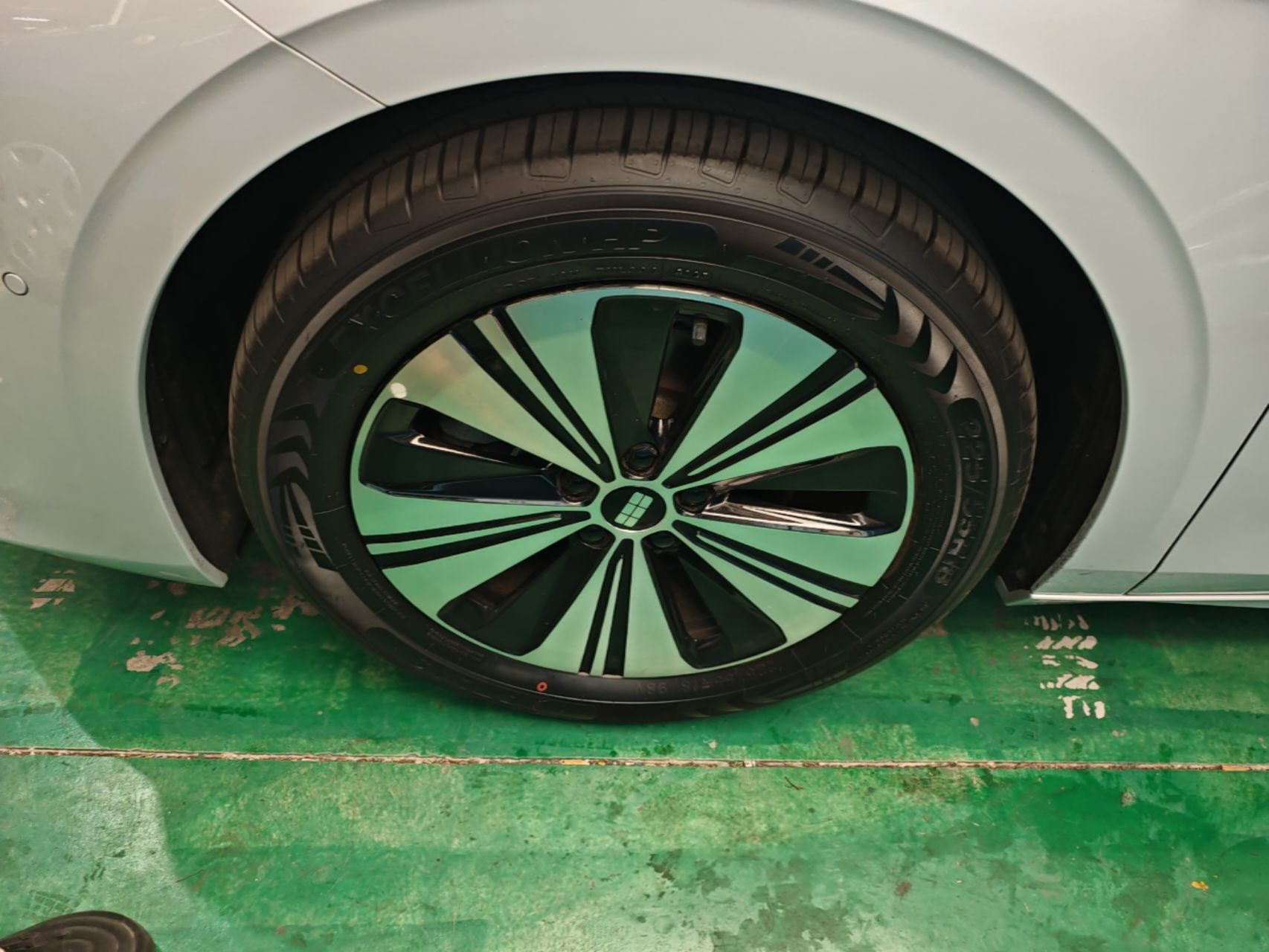 Geely Galaxy A7 2025 Model EM-i 150km Exploration+ Edition — снимка 10