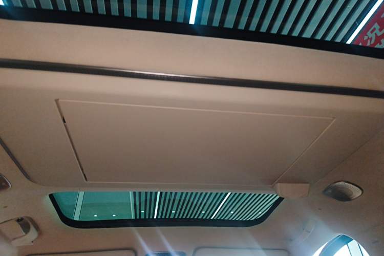 Used VOYAH Titan 2026 Model Max+ Headliner