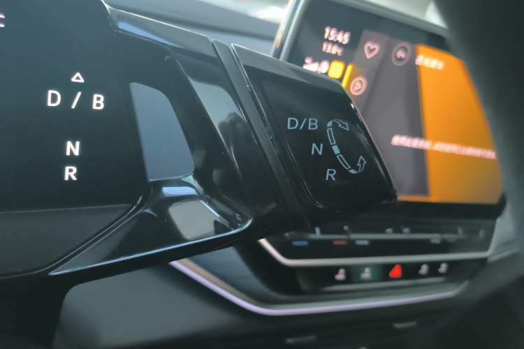 Used Volkswagen ID.4 CROZZ 2022 Long-Range PURE+ Edition
