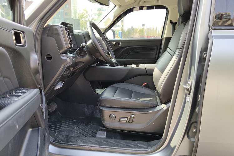 Used Haval Raptor New Energy 2024 Hi4 145 Cross-Over Edition Left Front Seat