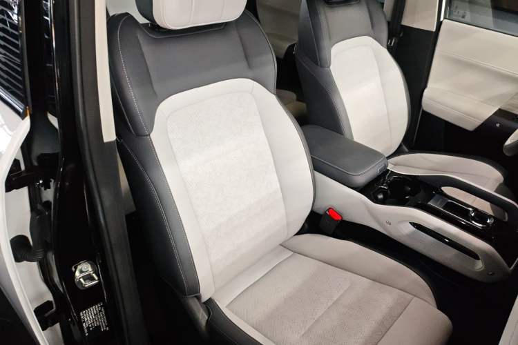 Used iCAR 03 2024 472km Four-Wheel Drive Long-Range Intelligent Advanced Version