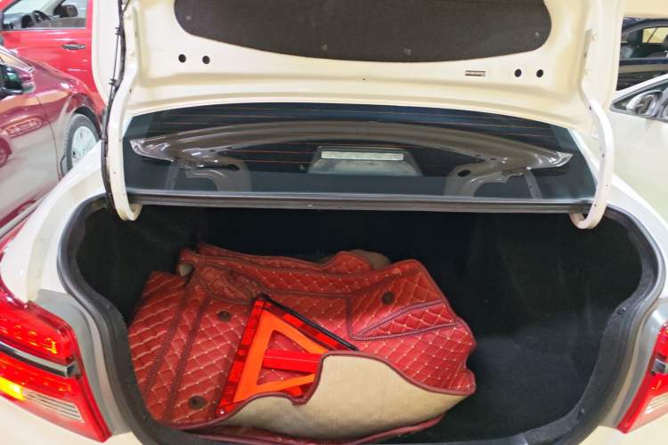 Used Toyota YARiS L Zhi Xiang 2019 1.5E CVT Dynamic Edition China VI compliant
