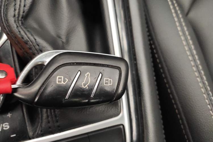 Used Roewe RX3 2018 1.6L CVT Flagship Edition
