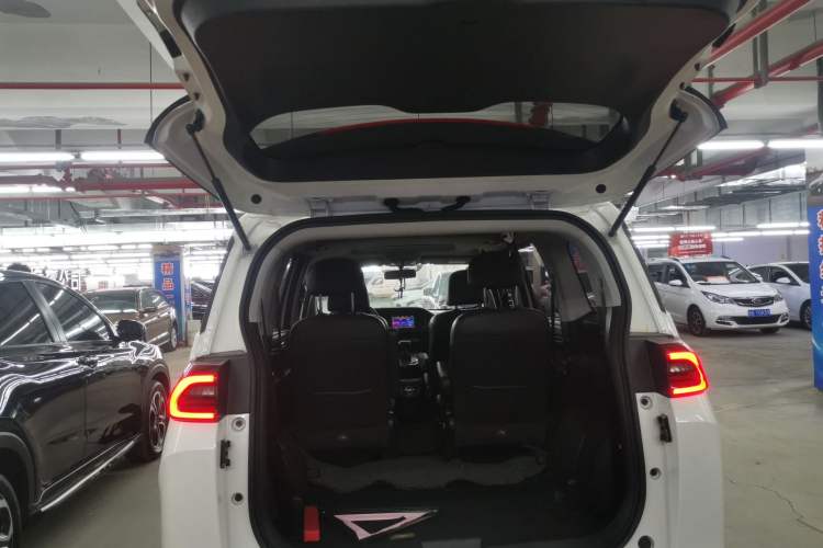 Used GAC Trumpchi M6 2019 270T DCT Luxury Edition (7-seater) China VI
