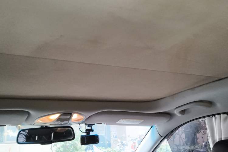 Used Hyundai Santa Fe 2015 2.0T Automatic 4x4 Smart 7-Seater
