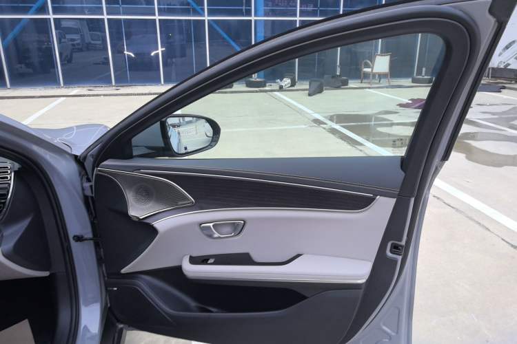 Used BYD Han 2025 DM-i Intelligent Driving Edition 125KM LiDAR Flagship Model