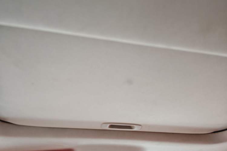 Used GAC Trumpchi GS4 2017 200T Manual Two-Wheel Drive Elite Edition Headliner