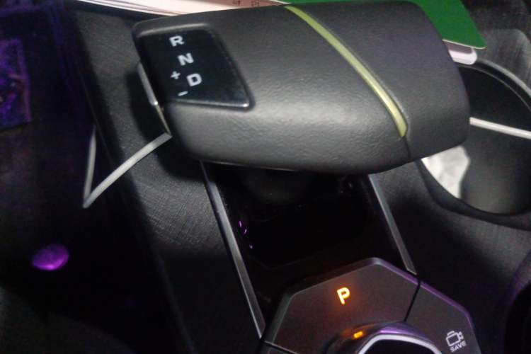 Used CHANGAN UNI-V iDD 2023 Zhidian iDD 1.5T 113km Smart & Fun Version (Rapid Edition)