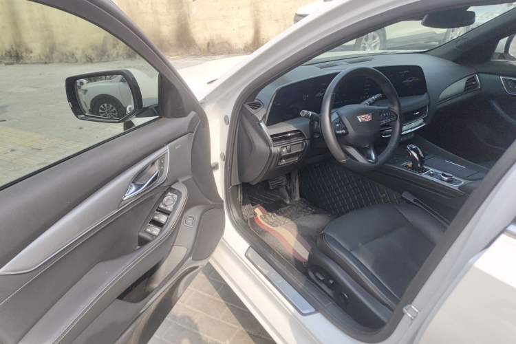 Used Cadillac CT5 2024 28T Luxury Pro Trim