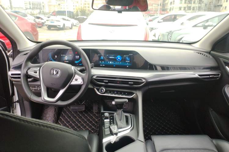 Used CHANGAN Eado 2020 PLUS Blue Whale NE 1.4T GDI DCT Prestige Model
