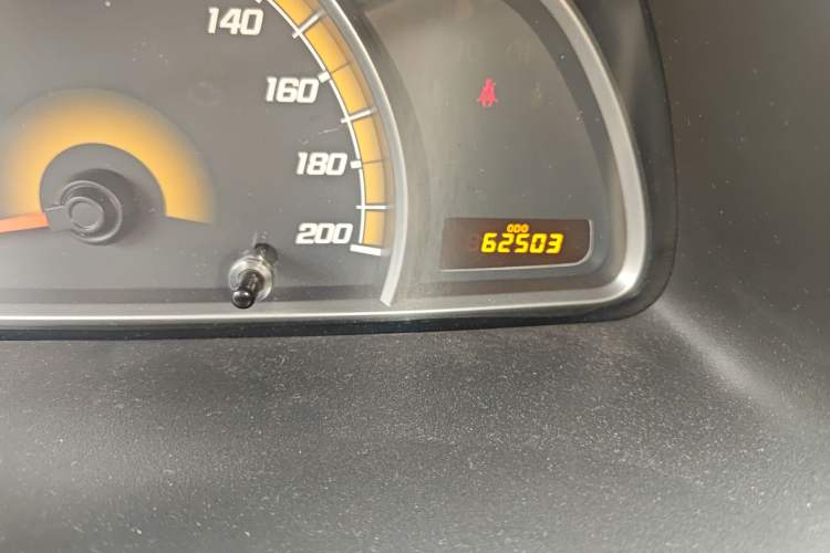 Used Chevrolet Sail 2013 Sedan 1.4L Manual - Youyi Happiness Edition
