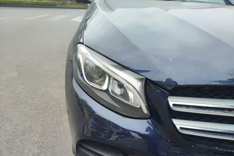 Used Mercedes-Benz GLC 2017 GLC 260 4MATIC Luxury Model