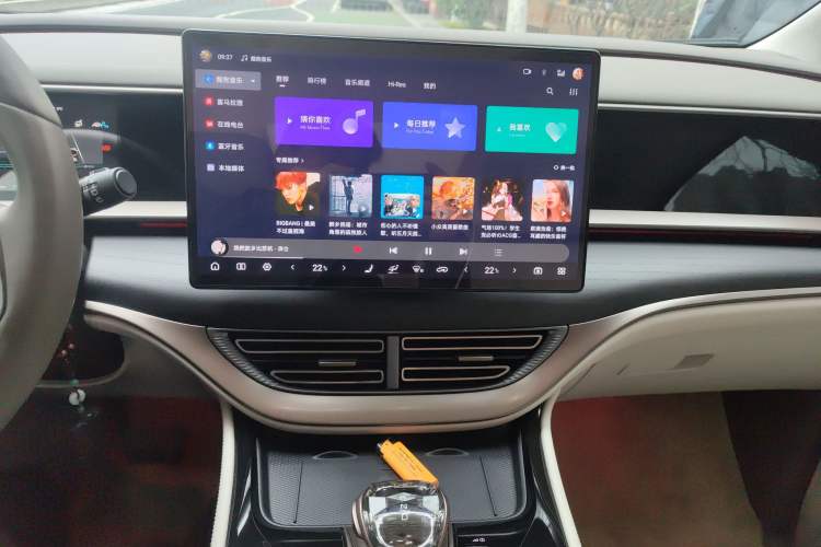 Used Denza D9 2022 DM-i 970 Four-Wheel Drive Flagship Model