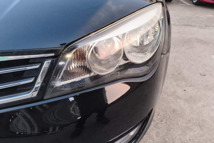 Used Roewe 350 2014 1.5L Automatic Xunyue Version
