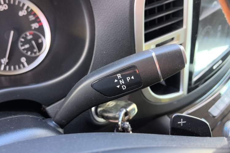 Used Mercedes-Benz Vito 2018 2.0T Business Version China V Emission Standard
